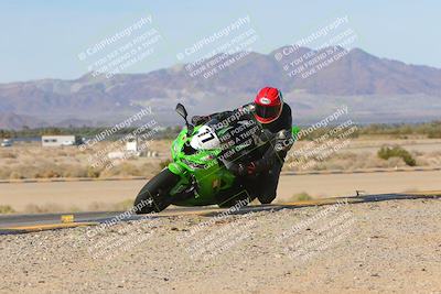 media/Dec-10-2023-SoCal Trackdays (Sun) [[0ce70f5433]]/Turn 9 Inside Set 1 (1115am)/